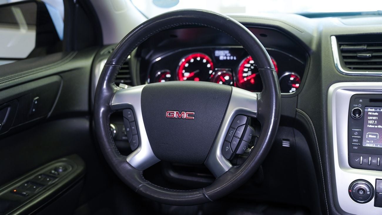 جي أم سي أكاديا GCC