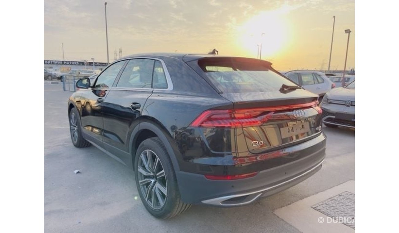 أودي Q8 TFSI quattro Audi Q8 55 TFSI MHEV Quattro AT  2022 Model