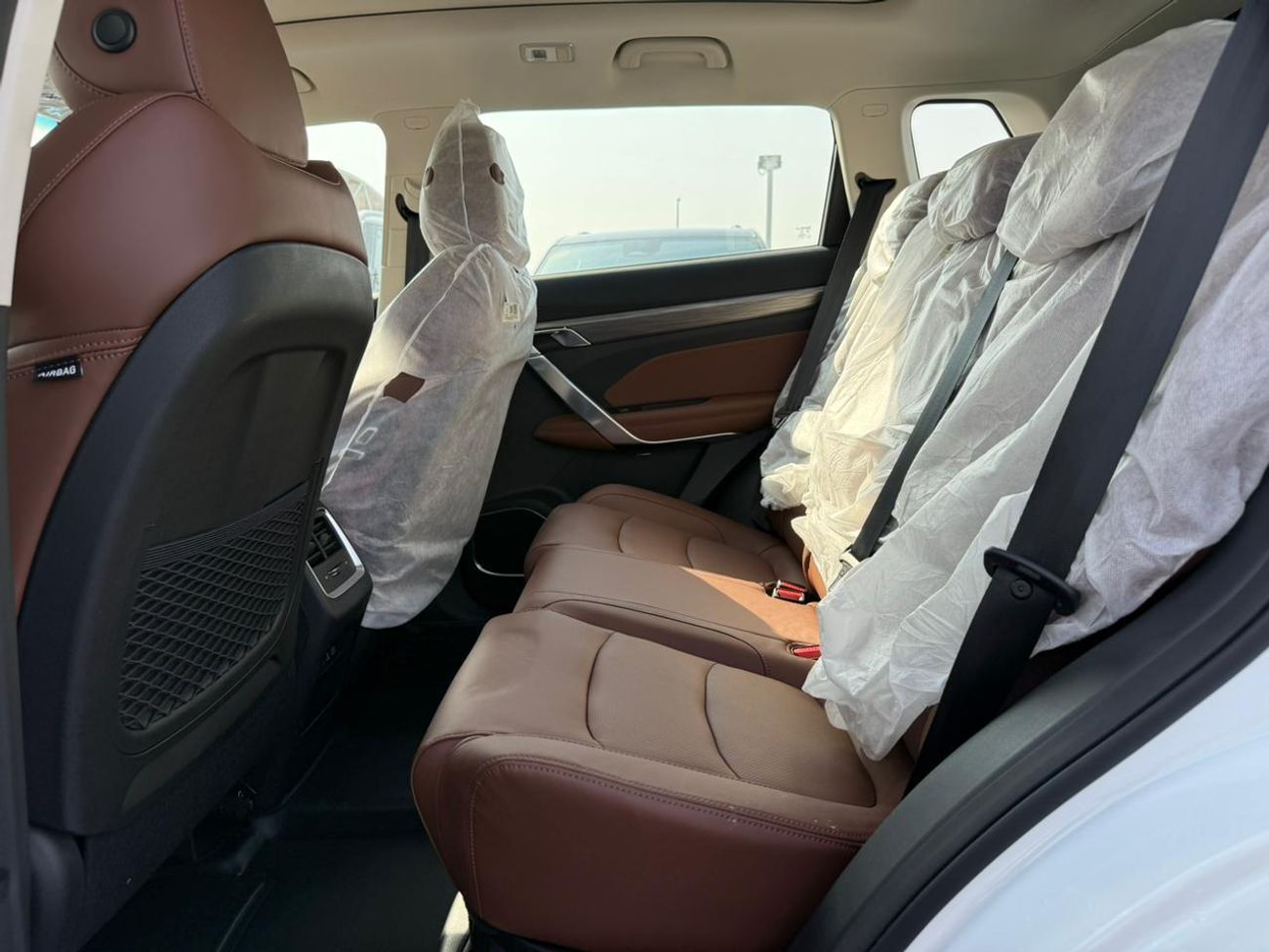 Geely Azkarra LUXURY GL 1.5L Petrol 2023 Export Price @ 53,500 AED