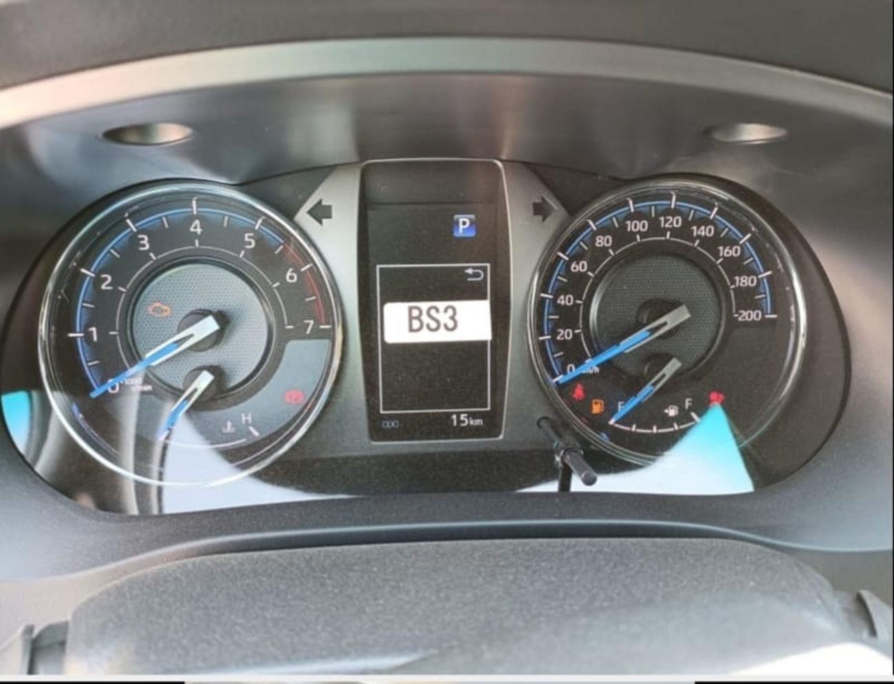 Toyota Hilux Adventure 4.0L DC 4.0L ADVENTURE AUTOMATIC TRANSMISSION ( FOR RE-EXPORT ONLY )