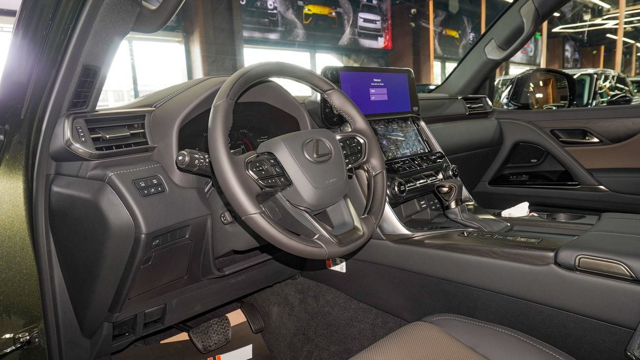 لكزس LX 600 3.5L V6