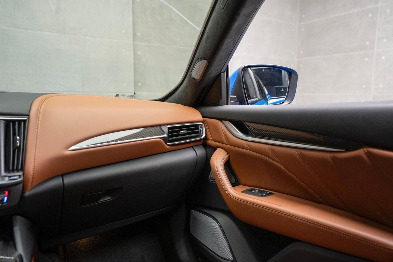 مازيراتي ليفونت F Tributo | 2022 | GCC Specs | Agency Warranty | Full Options