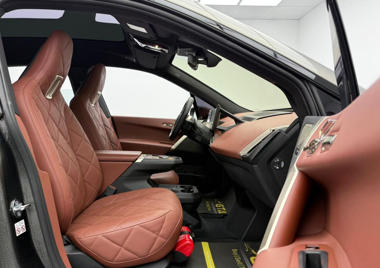 BMW iX xDrive40 2023 BMW iX xDrive40, 2028 BMW Warranty, 2029 BMW Service Pack, Low Km, Fully Loaded, GCC