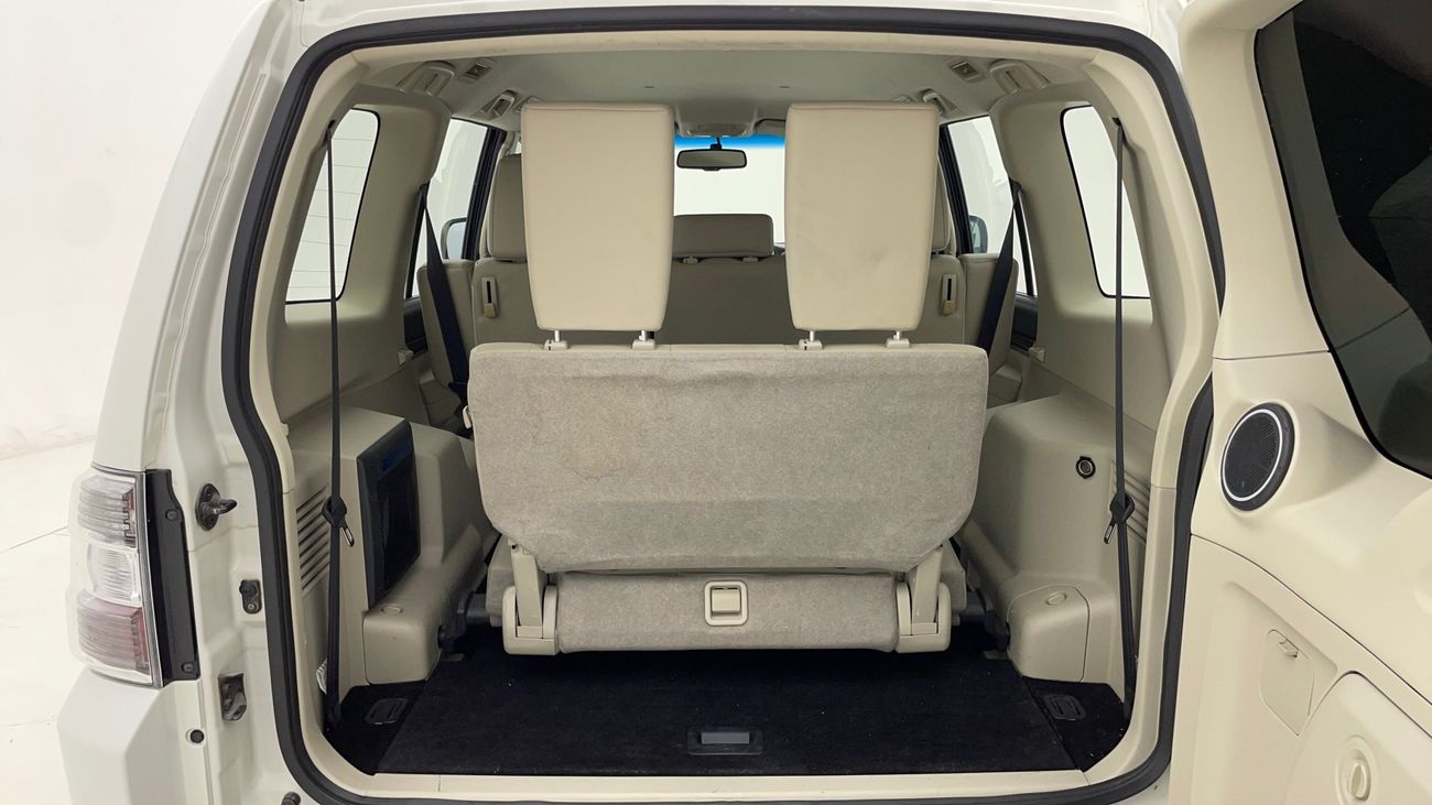 Mitsubishi Pajero GLS HIGHLINE 3.8 | Zero Down Payment | Home Test Drive