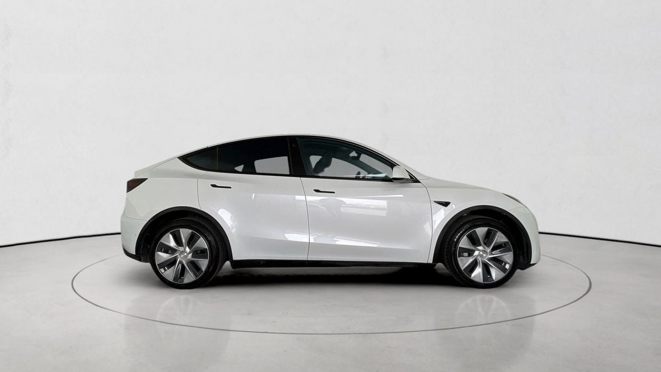 Tesla Model Y Long Range (Dual Motor) | upto AED 20,000 Ramadan Discount | Guaranteed Warranty | 0 Down Payment