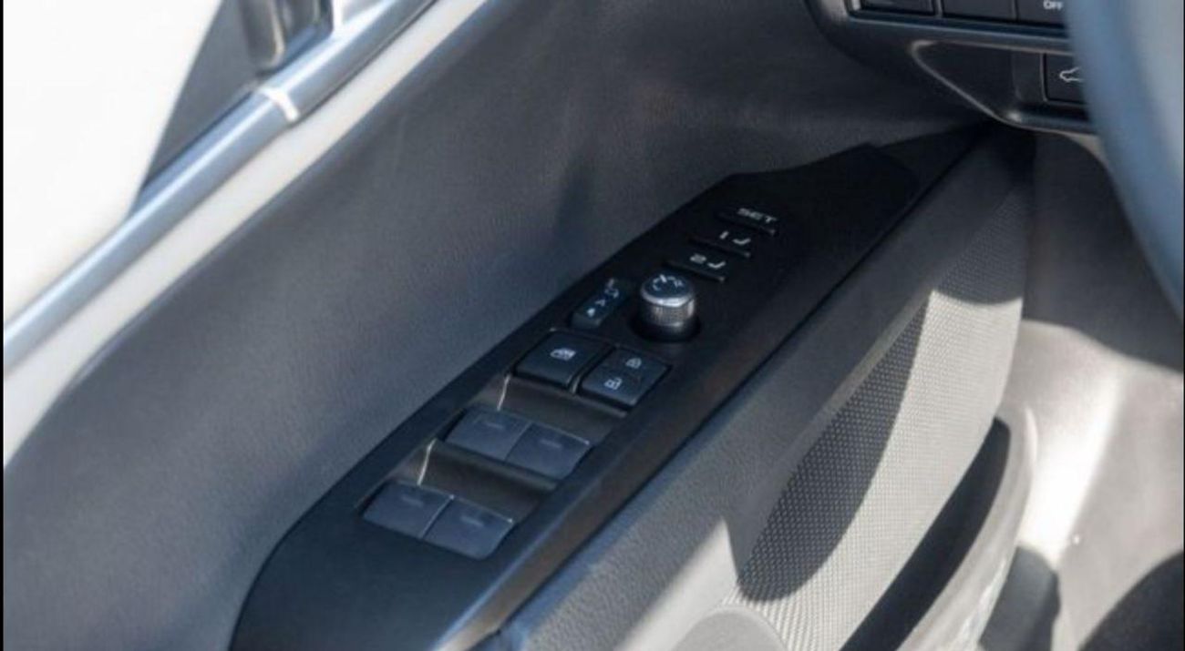 Toyota Camry Toyota Camera Limited Hybrid Full option 2025 2.5L petrol Engine Colour Black Transmission Automatic