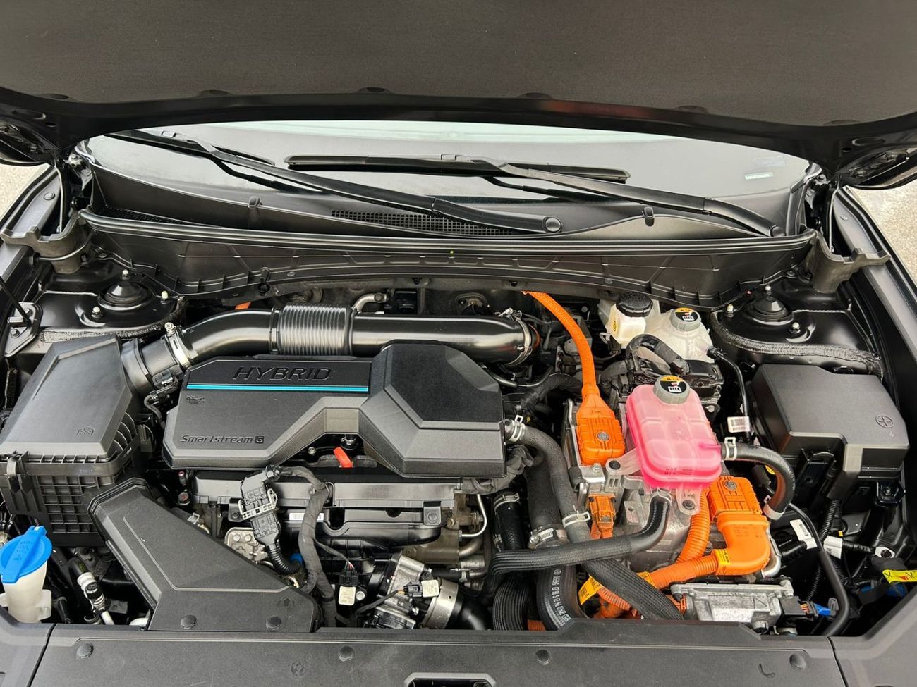 Hyundai Tucson 2022 Hyundai Tucson Hybrid 1.6L V4 - Push Start With Radar - AWD 4x4 - Leather Rear CAM -