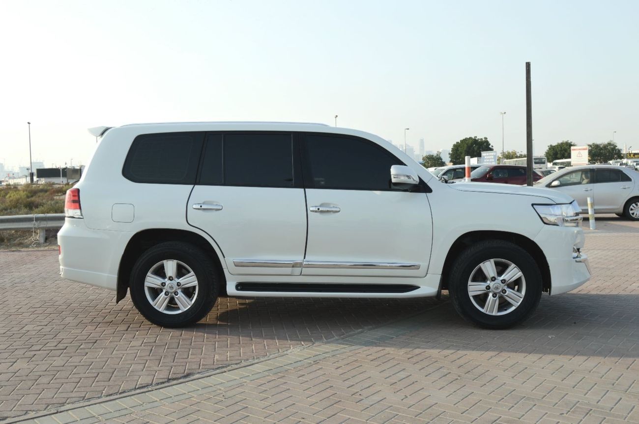 Toyota Land Cruiser Full Option