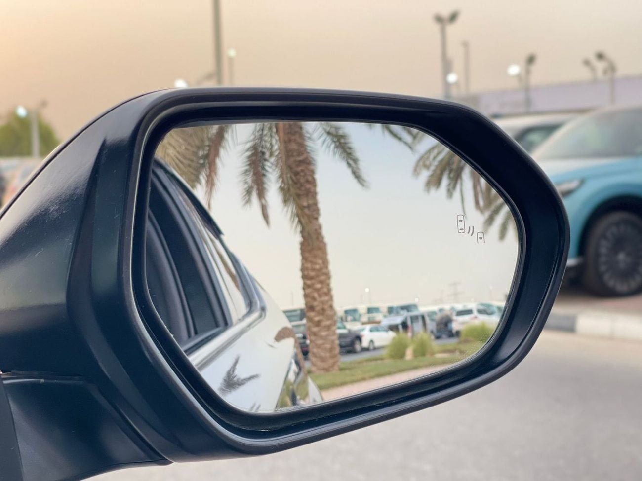 Toyota CHR HYBRID 1.8L ENGINE | RHD | 2020 | 360 VIEW CAMERA | ELECTRIC HEATED SEATS | 2WD