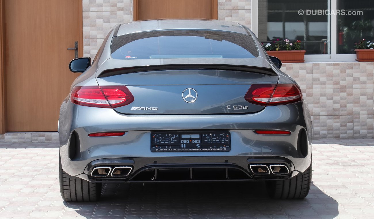 Mercedes-Benz C 63 Coupe S