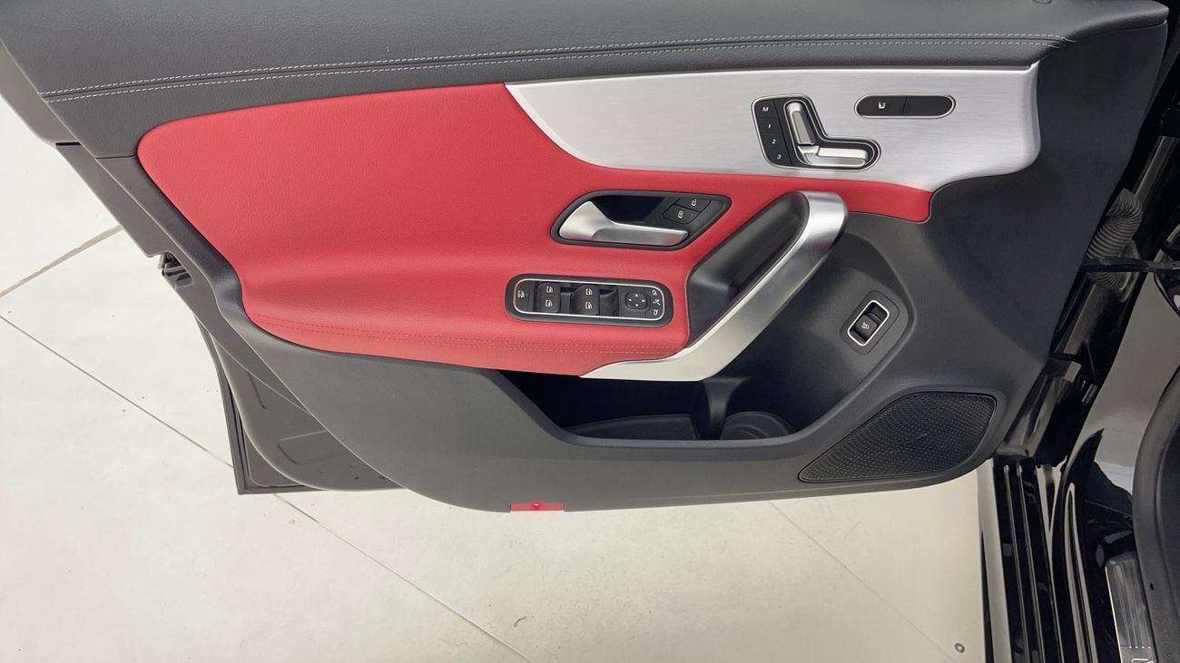 Mercedes-Benz A 200 PREMIUM + 1.3 | Zero Down Payment | Home Test Drive