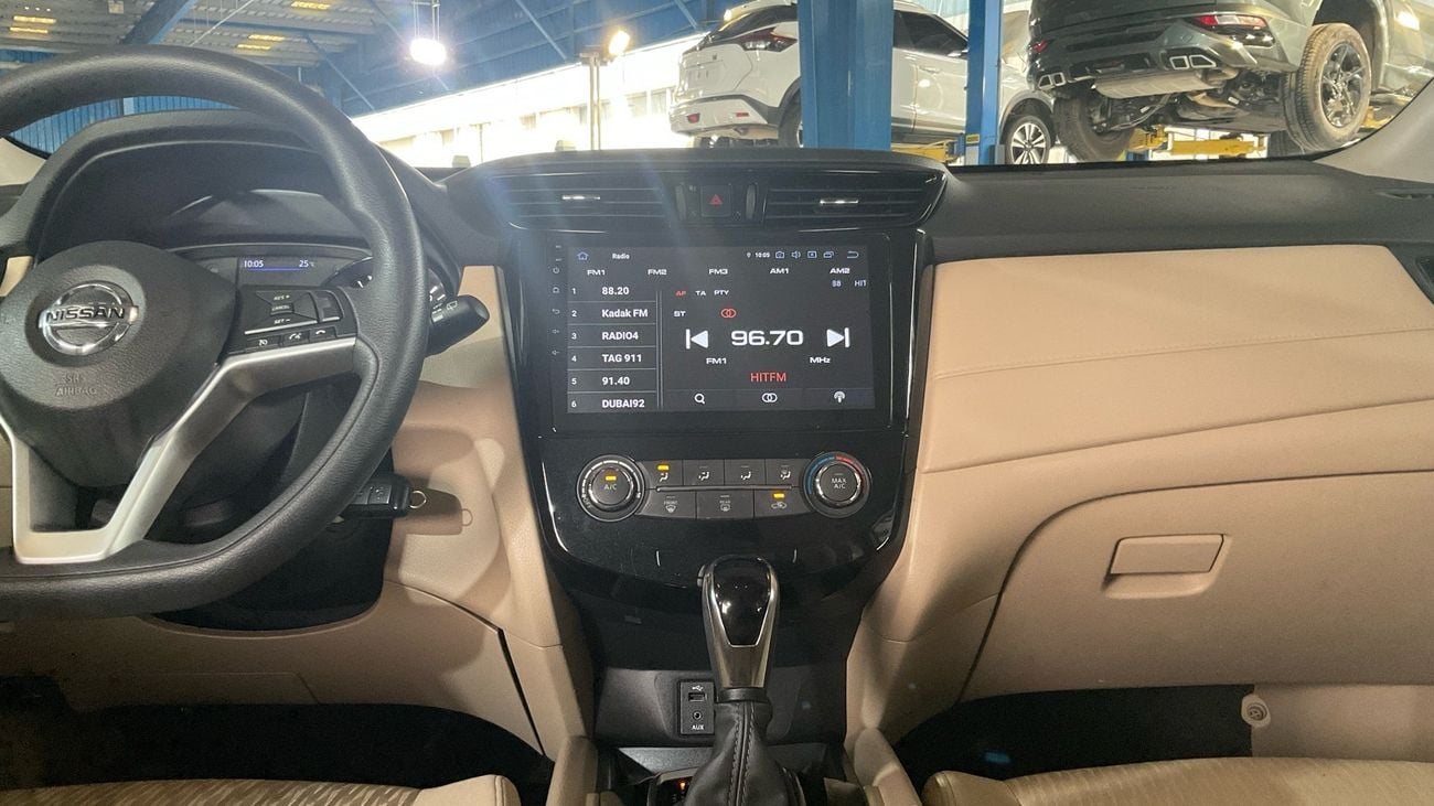 نيسان إكس تريل 2.5 S 2WD 5STR AUTO | شامل الضمان | 0 ﺪﻔﻋﺓ ﺃﻮﻟﻯ