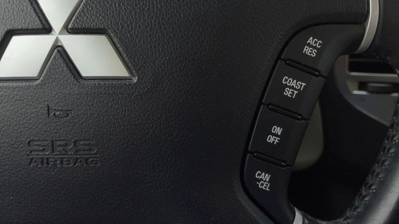 Mitsubishi Pajero GLS HIGHLINE 3.8 | Zero Down Payment | Home Test Drive