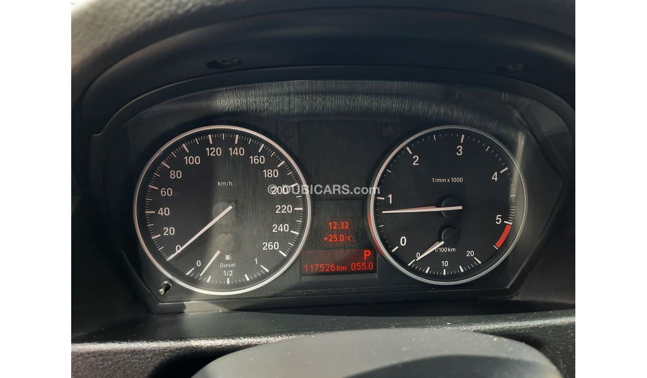 بي أم دبليو X1 xDrive 18i سبورت لاين Bmw x1 ديزل 2015