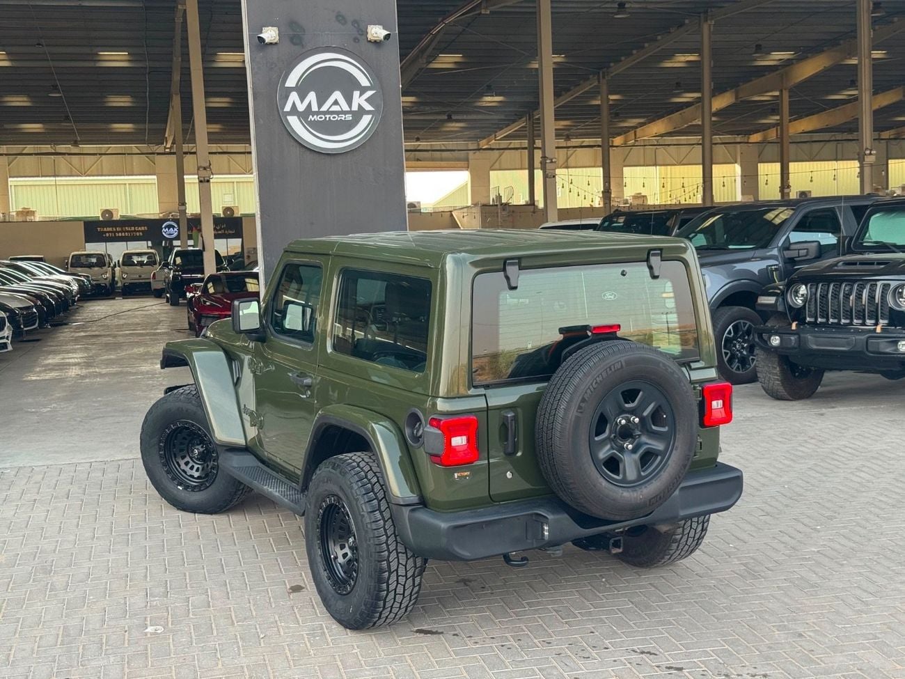 Jeep Wrangler SPORT V6 3.6l / HIGH FINDERS /LED HEADLIGHT/SCREEN