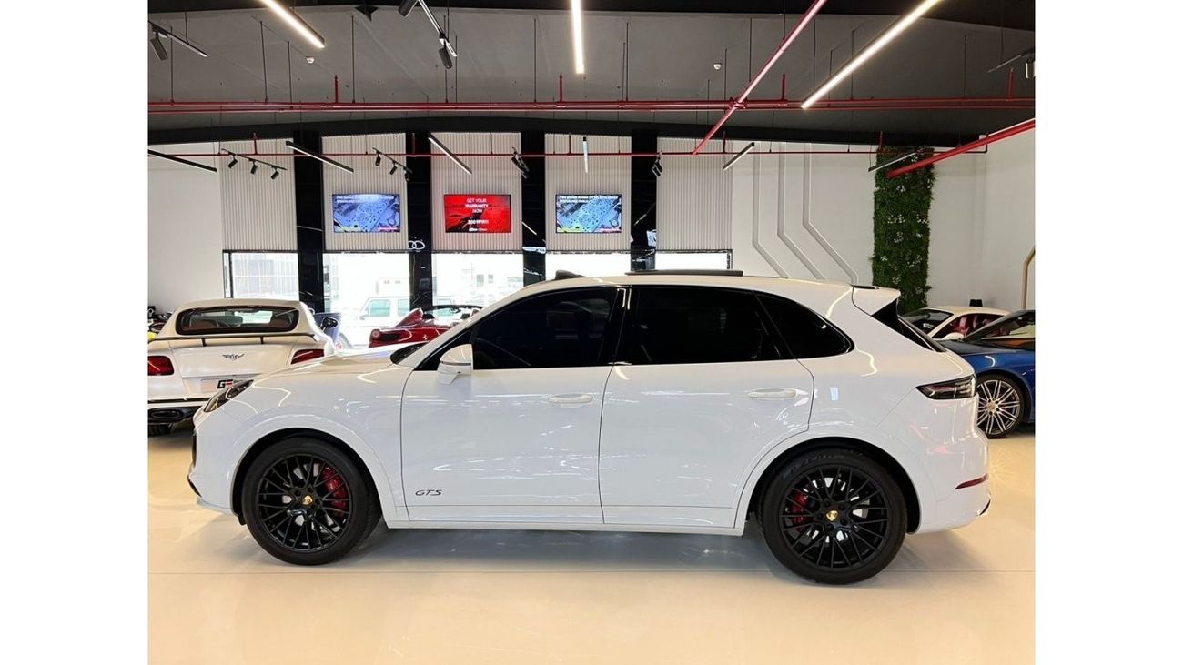 بورش كايان Cayenne GTS 2021 Full Service History, Low KMs, GCC