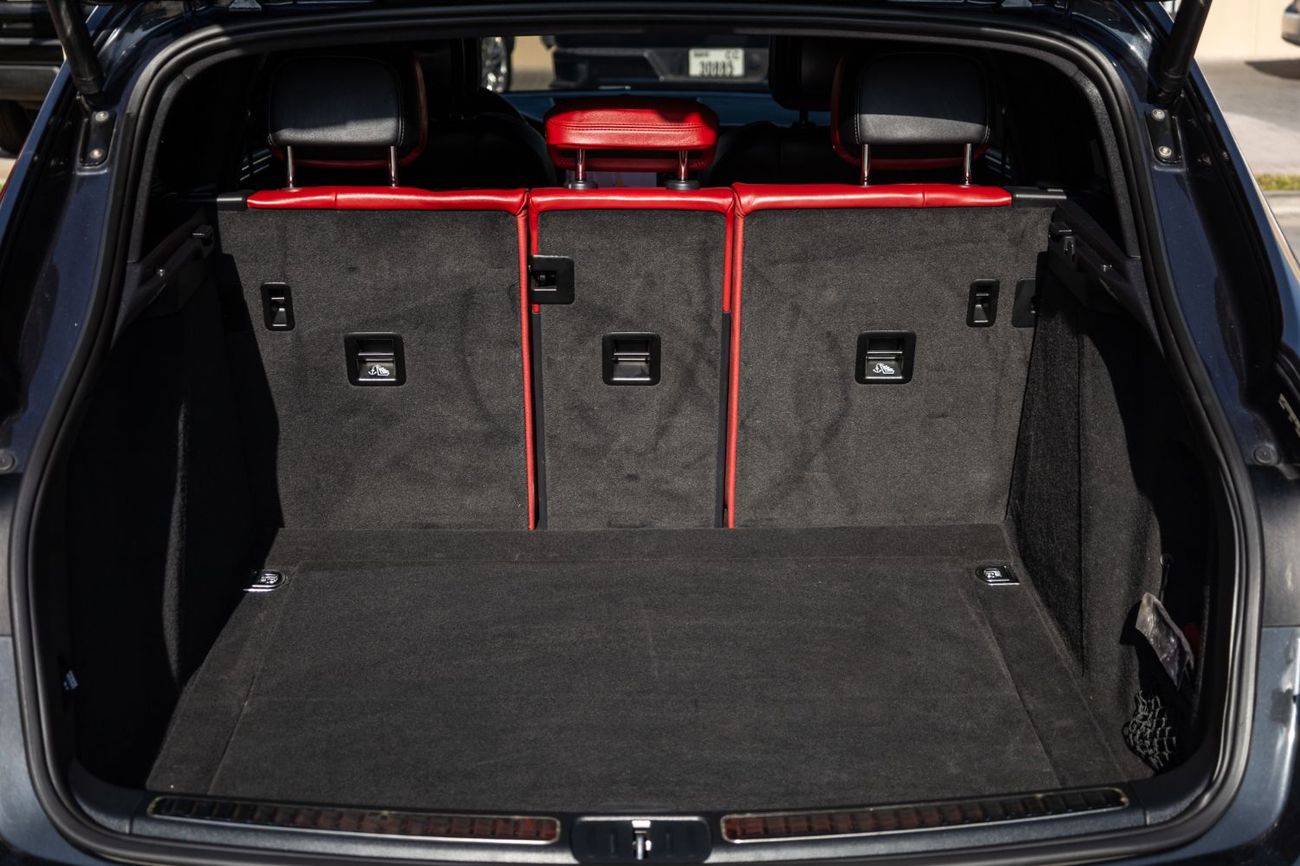 بورش ماكان Std 2.0L (252 HP)