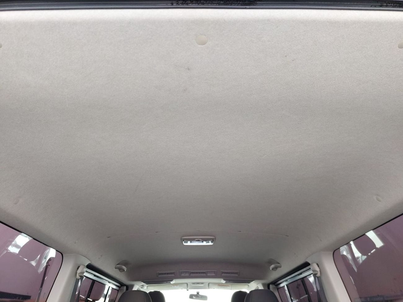 Toyota Hiace (RAMADAN OFFER) TOYOTA HIACE VAN RHD 2010 MODEL 2.0 L PETROL AUTOMATIC(PM29424)