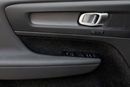 فولفو XC 40 CORE XC40 Core | 2,253 P.M | 0% Downpayment | VOLVO WARRANTY!