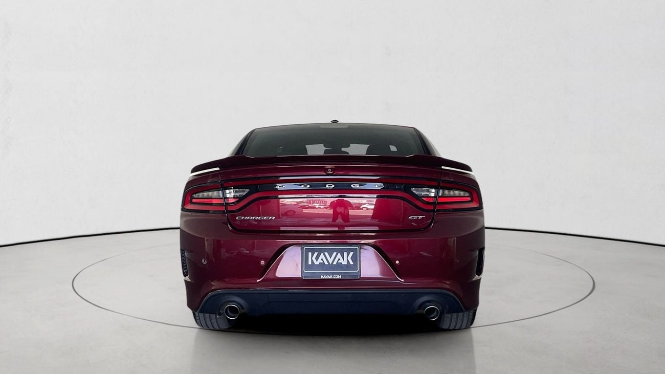 دودج تشارجر GT | upto AED 20,000 Ramadan Discount | شامل الضمان | 0 ﺪﻔﻋﺓ ﺃﻮﻟﻯ