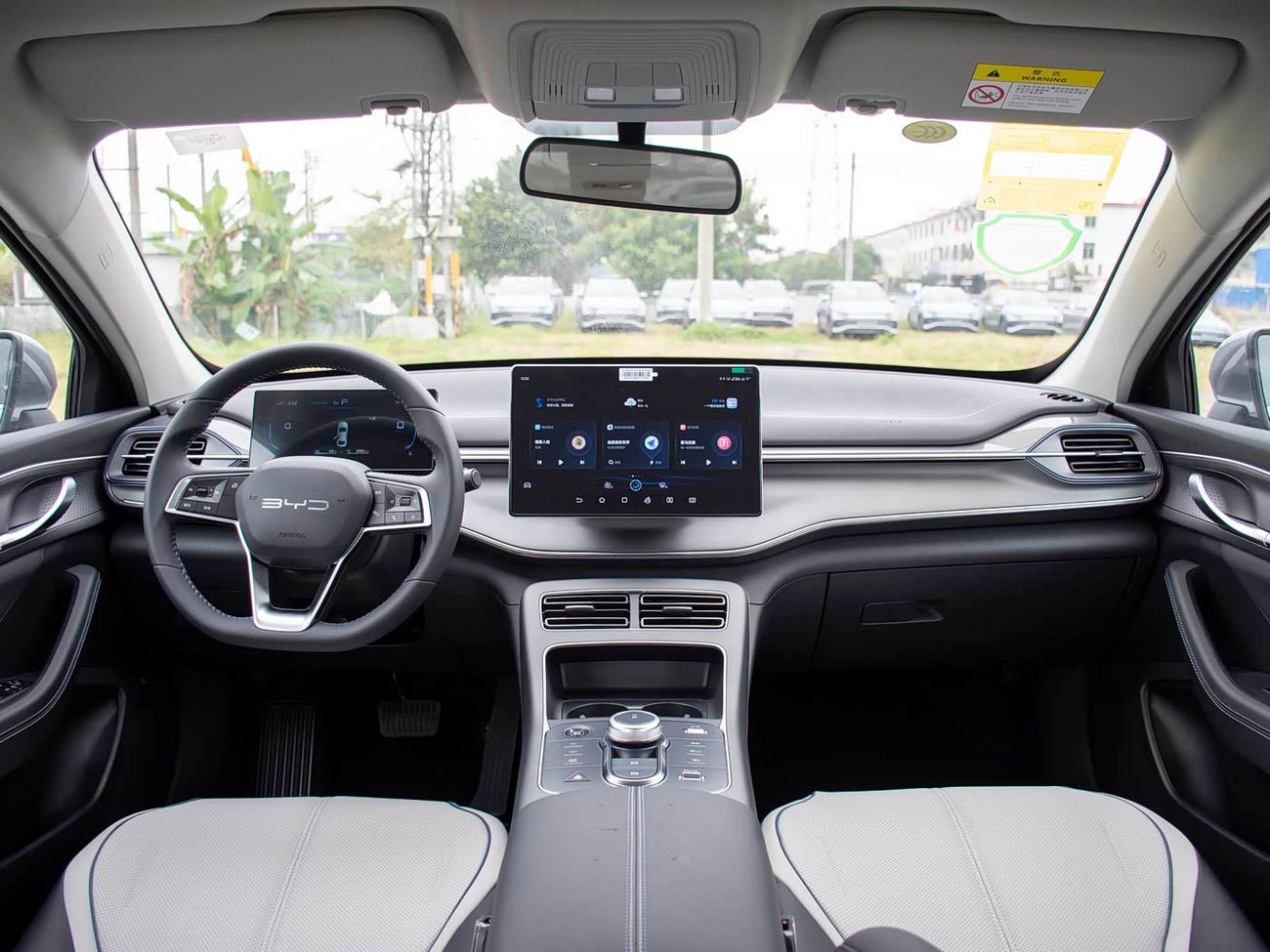 بي واي دي ديسترويار 05 Luxury