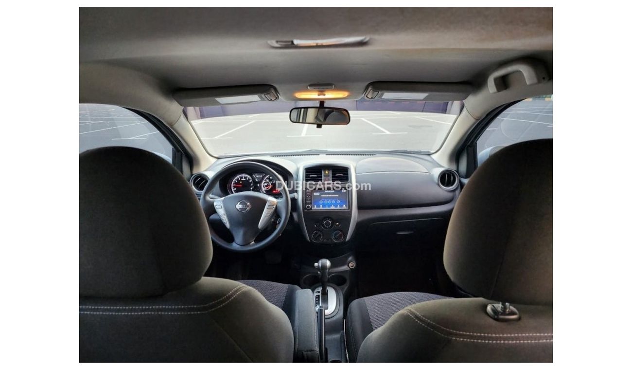 Nissan Versa