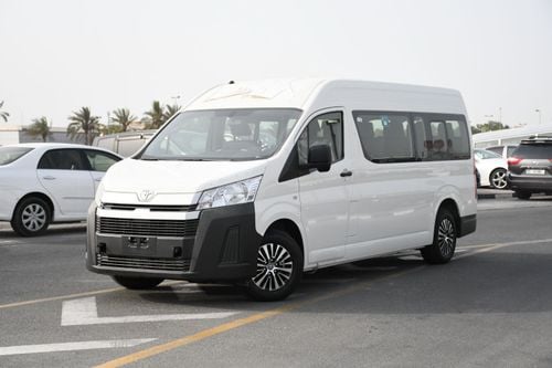 تويوتا هاياس 2.8L Manual  Deisel ( ready stock )