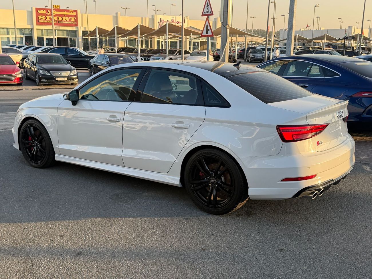 Audi S3 TFSI quattro 2.0L
