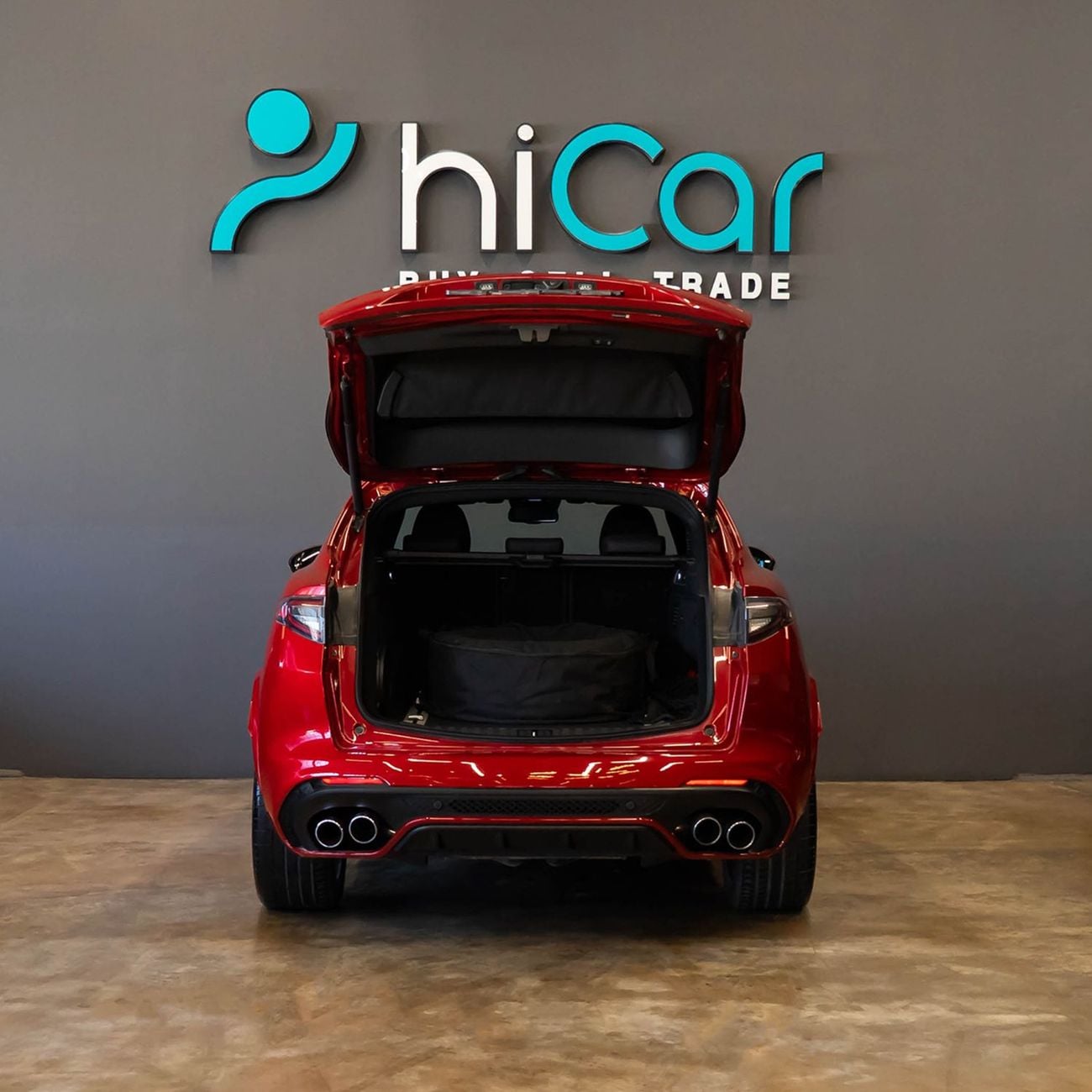ألفا روميو ستيلفيو QUADRIFOGLIO