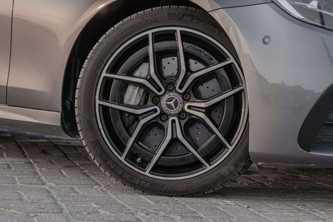 مرسيدس بنز E300 E-CLASS E300