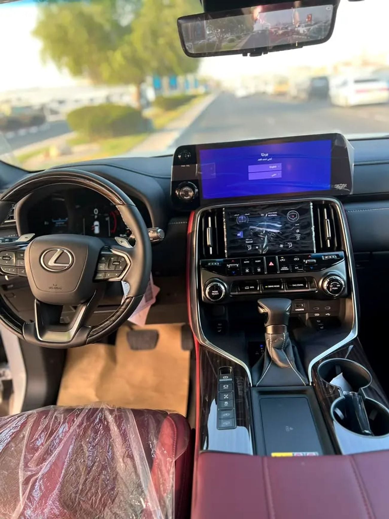 لكزس LX 600 SIGNATURE FULL OPTION GCC Specs