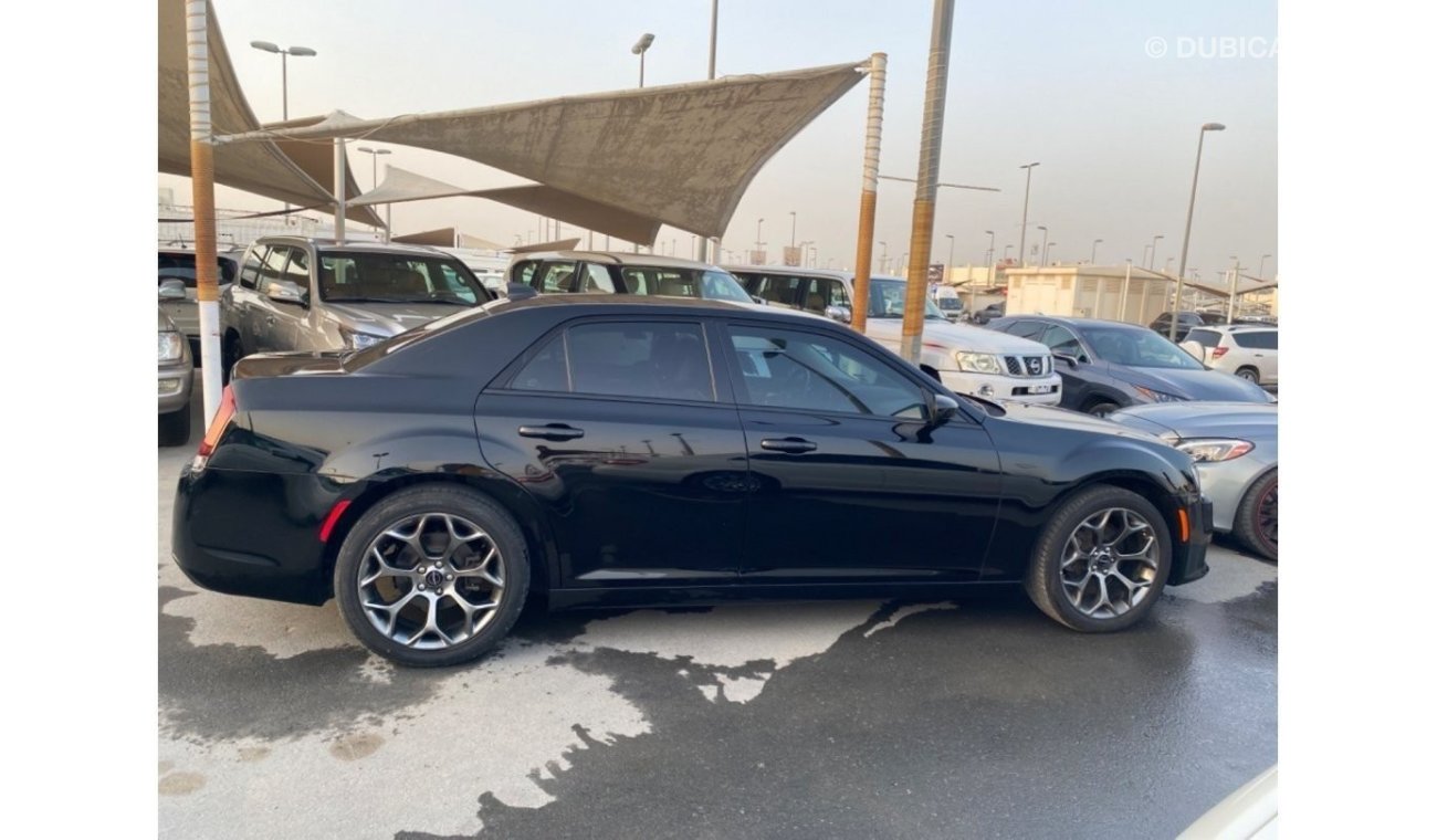 كرايسلر 300C بلس بلس بلس