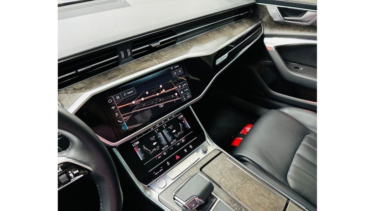 Audi A7 45 TFSI S-Line Style Selection GCC .. FSH .. S line .. Perfect Condition .. Top Range .