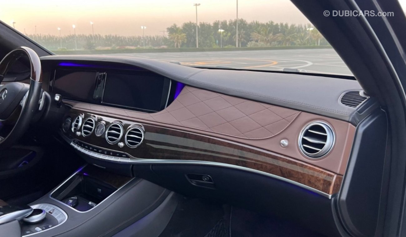 مرسيدس بنز S 550