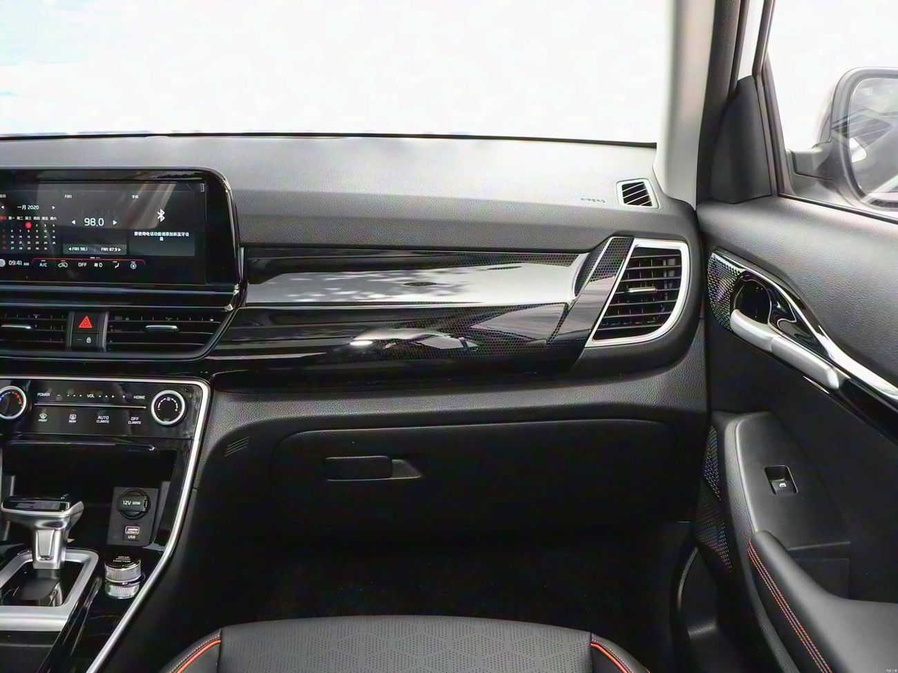 كيا سيلتوس Std 1.6L (123 HP)