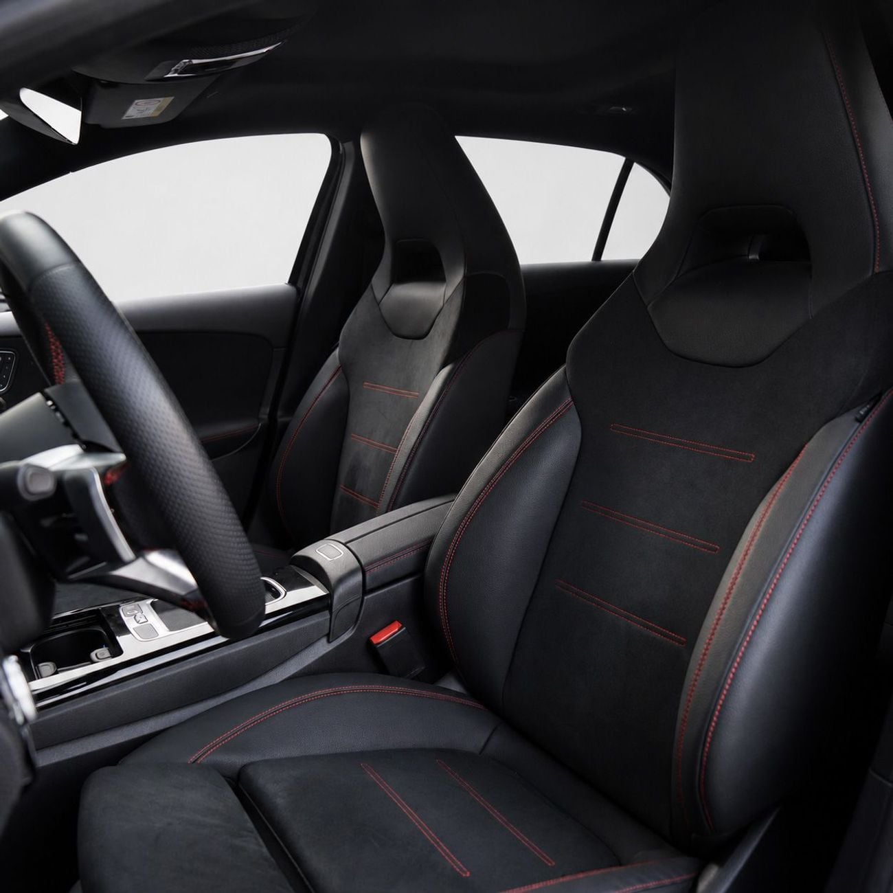 مرسيدس بنز A 200 EUROPEAN AED 1,915 P.M • 0% Downpayment • Mercedes-Benz A200d • 1 Year Warranty