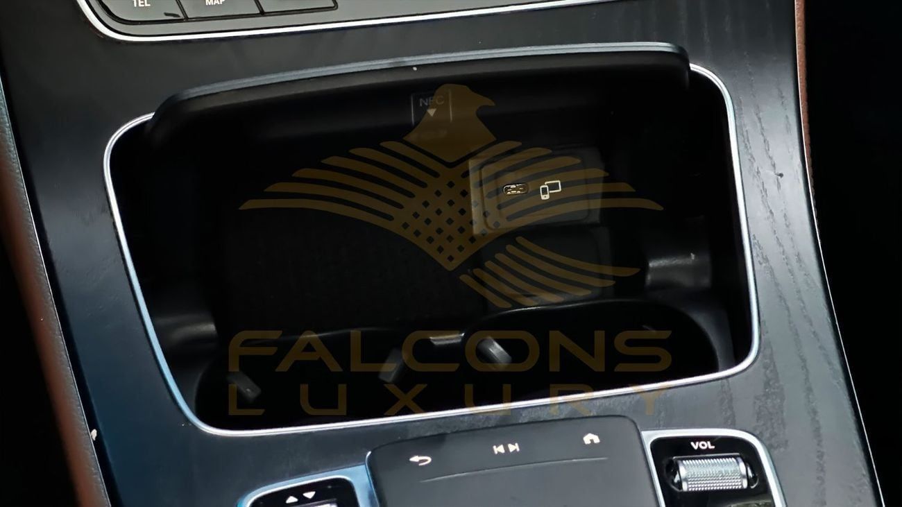 مرسيدس بنز E300 Premium 2.0L