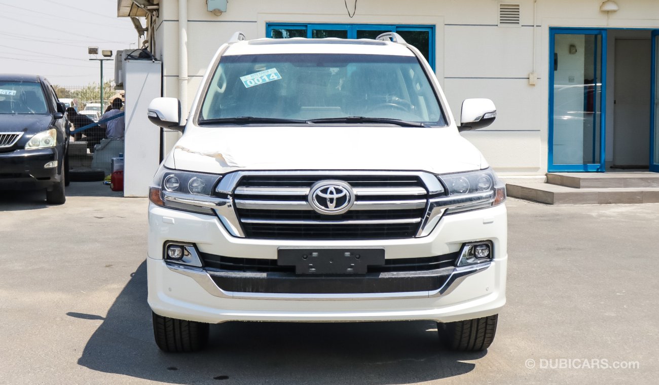 Toyota Land Cruiser 4.6L GXR Grand Touring WITH LEATHER SEATS