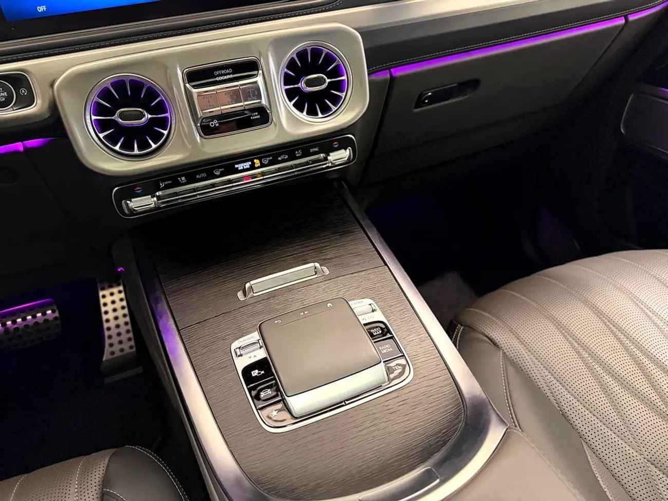 Mercedes Benz G63 AMG G 63 AMG Japanese Specs