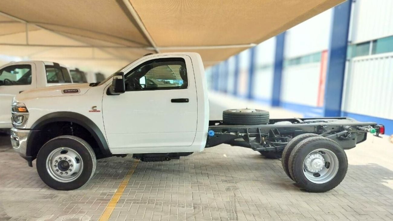 RAM 5500 RAM 5500 6.7LI6 Turbo Diesel MY-2026