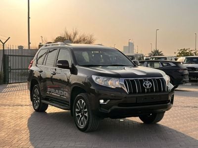 Toyota Prado  2022 Toyota Prado Full Option 4.0L V6 - AWD 4x4 - GCC- Electric Seat - Rear CAM & Sensors - Cool