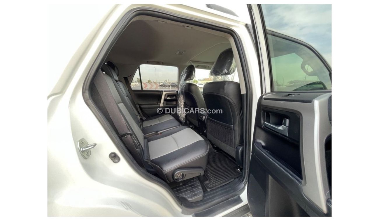 تويوتا Runner4 2020 7 seats push start