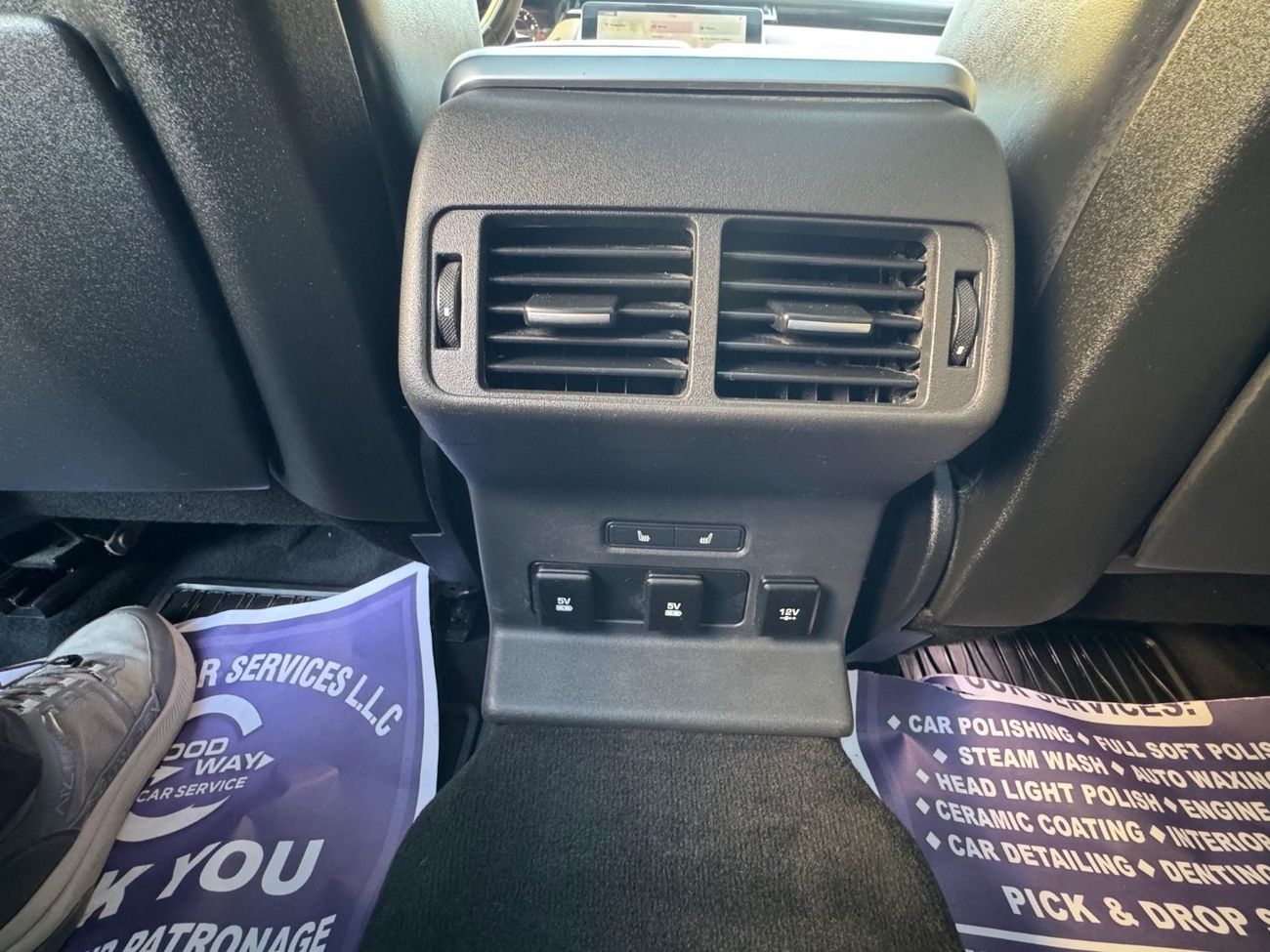 Land Rover Range Rover Velar 2018 P380 R-Dynamic HSE 3.0L 340HP CANADA IMPORTED