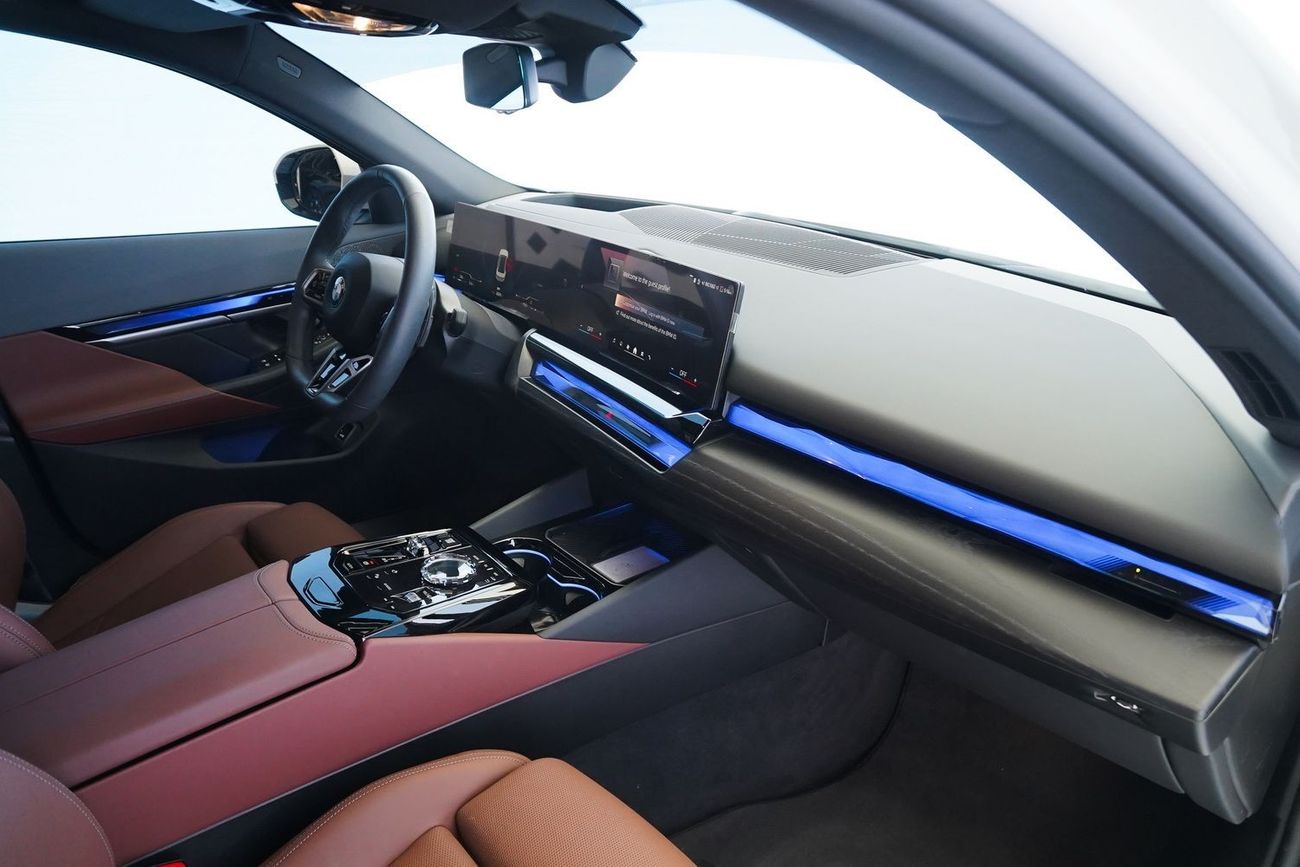 BMW 520i Executive 1.6L