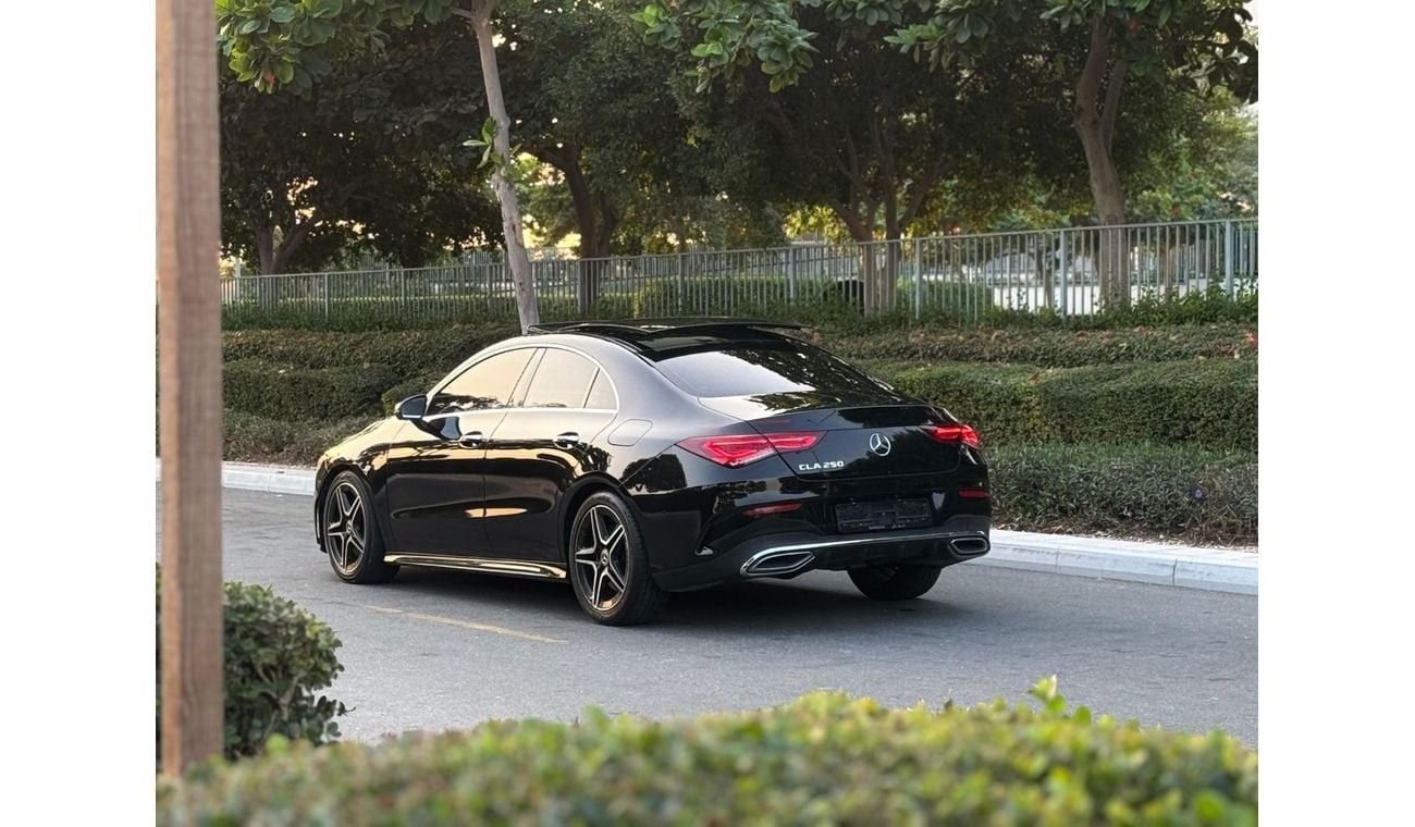 مرسيدس بنز CLA 250 Premium + 2.0L