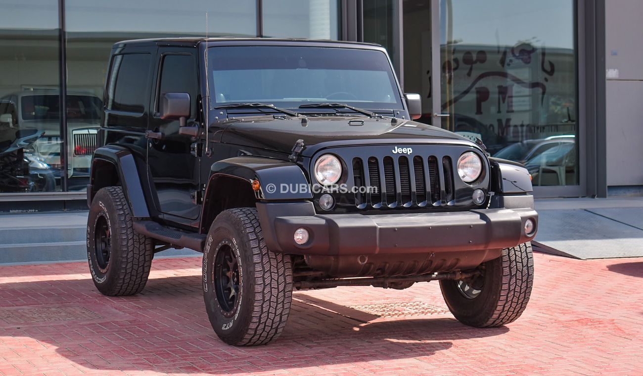 Used Jeep Wrangler Sahara 2014 for sale in Abu Dhabi 633809