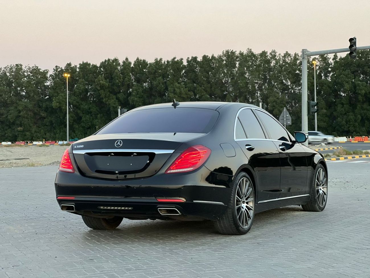مرسيدس بنز S 500 Std 4.7L