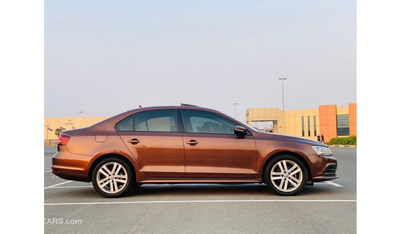 Volkswagen Jetta Comfortline SE GCC 2018 FULL OPTION ORGINAL PAINT