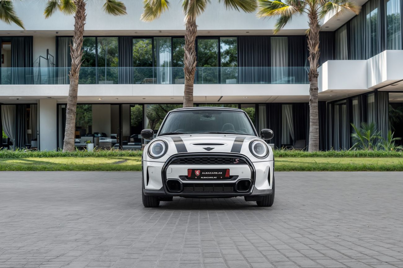 Mini Cooper Cooper S | 1,763 P.M | 0% Downpayment | LOW KMS | WARRANTY