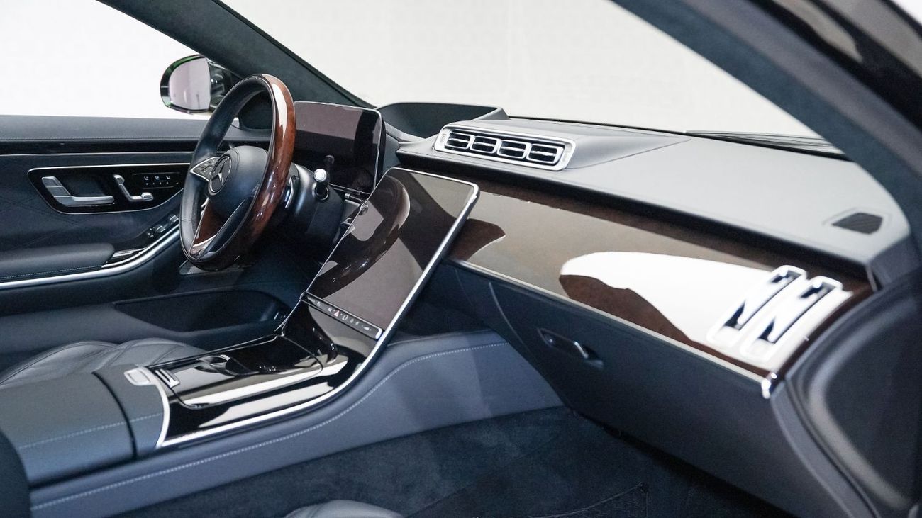 Mercedes Maybach S580 Maybach - AED 8,304 P/M - 2 Years Warranty